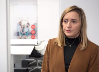 Coraz więcej osób sięga po ustawowe wakacje kredytowe. Zawieszonych jest ponad 8 tys. zobowiązań