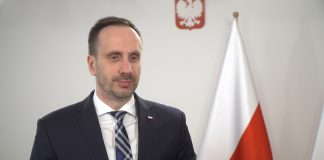 Janusz Kowalski (MAP): 2033 rok na budowę pierwszego bloku atomowego to termin nierealny. Rezygnując z własnego węgla, Polska może się uzależnić od importu gazu