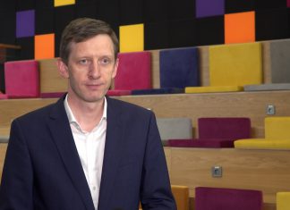 Liczba wniosków o kredyt hipoteczny najwyższa od 10 lat. Formalności z nimi związane załatwiane są głównie online