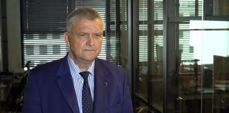 Grypa ptaków coraz mocniej daje się we znaki producentom drobiu i jaj. Choć niegroźna dla ludzi, powoduje wielomiliardowe straty branży