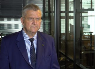 Grypa ptaków coraz mocniej daje się we znaki producentom drobiu i jaj. Choć niegroźna dla ludzi, powoduje wielomiliardowe straty branży