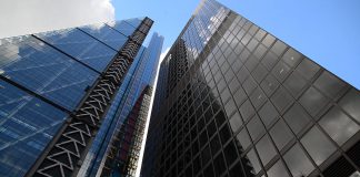 Inwestycje zagraniczne szansą polskich firm na szybsze wyjście z koronakryzysu.