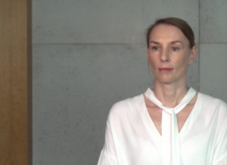 Polacy błyskawicznie przyswajają finansowe innowacje. Ponad połowa oczekuje, że w ciągu 10 lat będzie płacić za pomocą skanu tęczówki czy twarzy