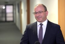 Polacy zapłacą w tym roku tylko ok. 40 proc. rynkowej ceny energii. Resztę sfinansują spółki energetyczne