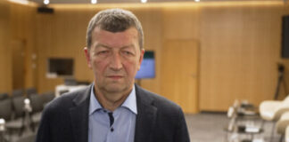 Polski przemysł meblarski traci na konkurencyjności. Coraz więcej mebli trafia na krajowy rynek z zagranicy