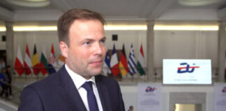 Trwają dyskusje nad kształtem unijnego budżetu na lata 2028–2034. Mogą być rozbieżności w kwestii Funduszu Spójności czy dopłat dla rolników