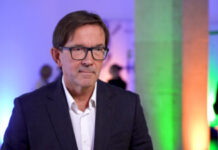 Kadry medyczne nie nadążają za starzeniem się społeczeństwa. Brakuje nie tylko lekarzy i pielęgniarek, ale i menedżerów