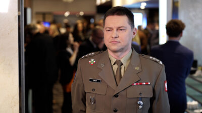 Wojsko rozwija systemy sztucznej inteligencji do wsparcia dowodzenia i cyberobrony. Ważna współpraca z przemysłem i nauką